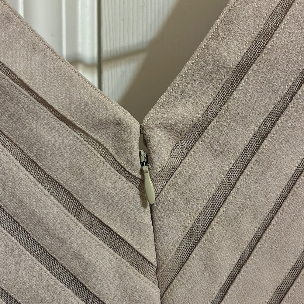 Beige Ruffles MIDI Dress - Picture 10 of 12